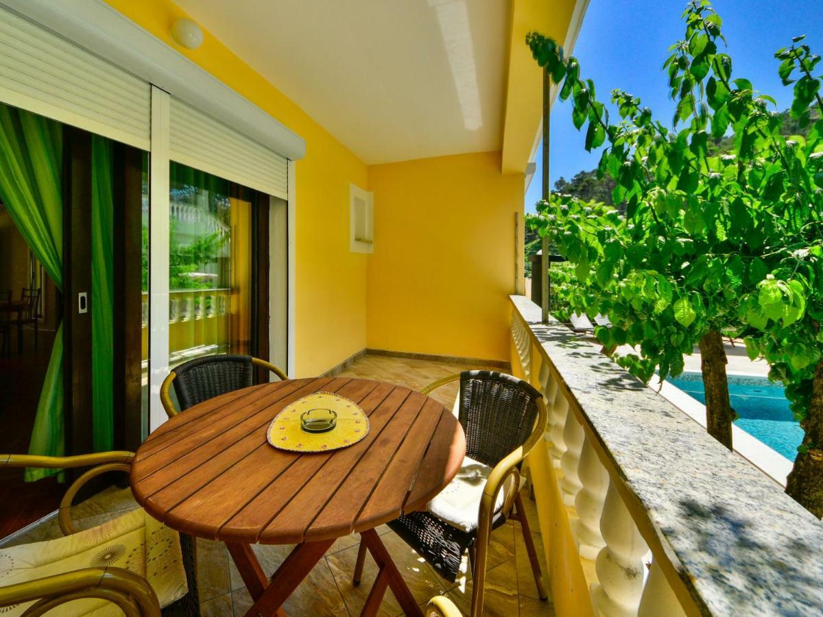 Apartment Olga-1 By Interhome Banjol Bagian luar foto